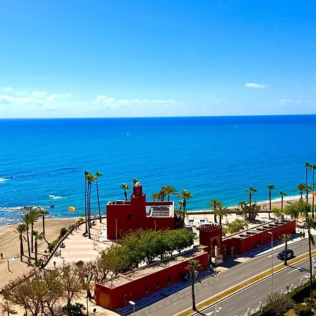 Lejlighed Deluxe Large Sea Views Benalbeach *